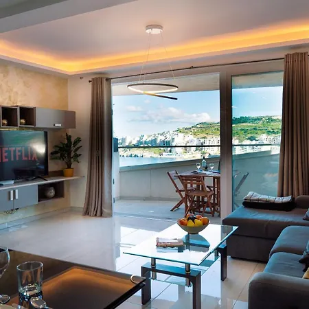 Scenic Modern 3 Bedroom Seaview Apartment St. Paul's Bay Exterior photo